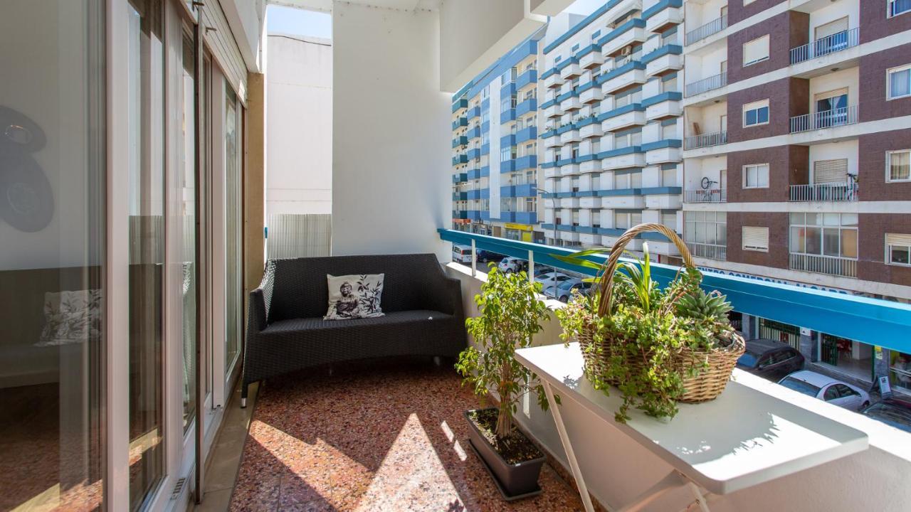 Faro Getaway W/ Big Balcony By Lovelystay Kültér fotó